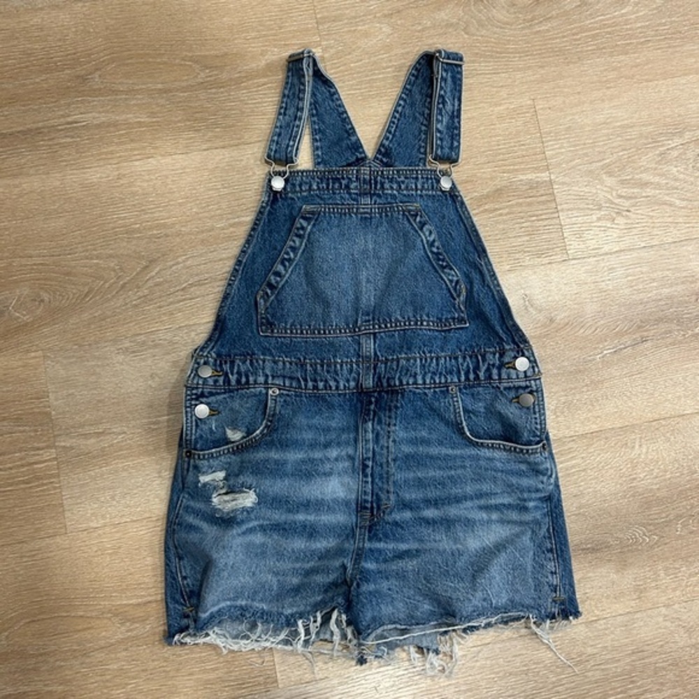 Universal Thread size 8 short overalls